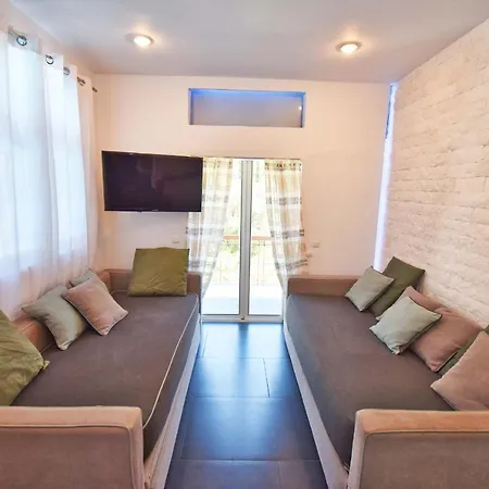 Appartement Doliva With Private Pool